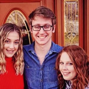 Meet your Posher, Leslie